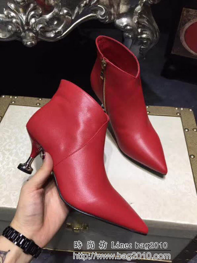 DIOR 2017新款 嗆口小辣椒同款 中跟短靴 QZS1060